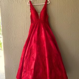 Morilee Spring 2022 ballgown, size 14. Worn once for an hour, still has tags.